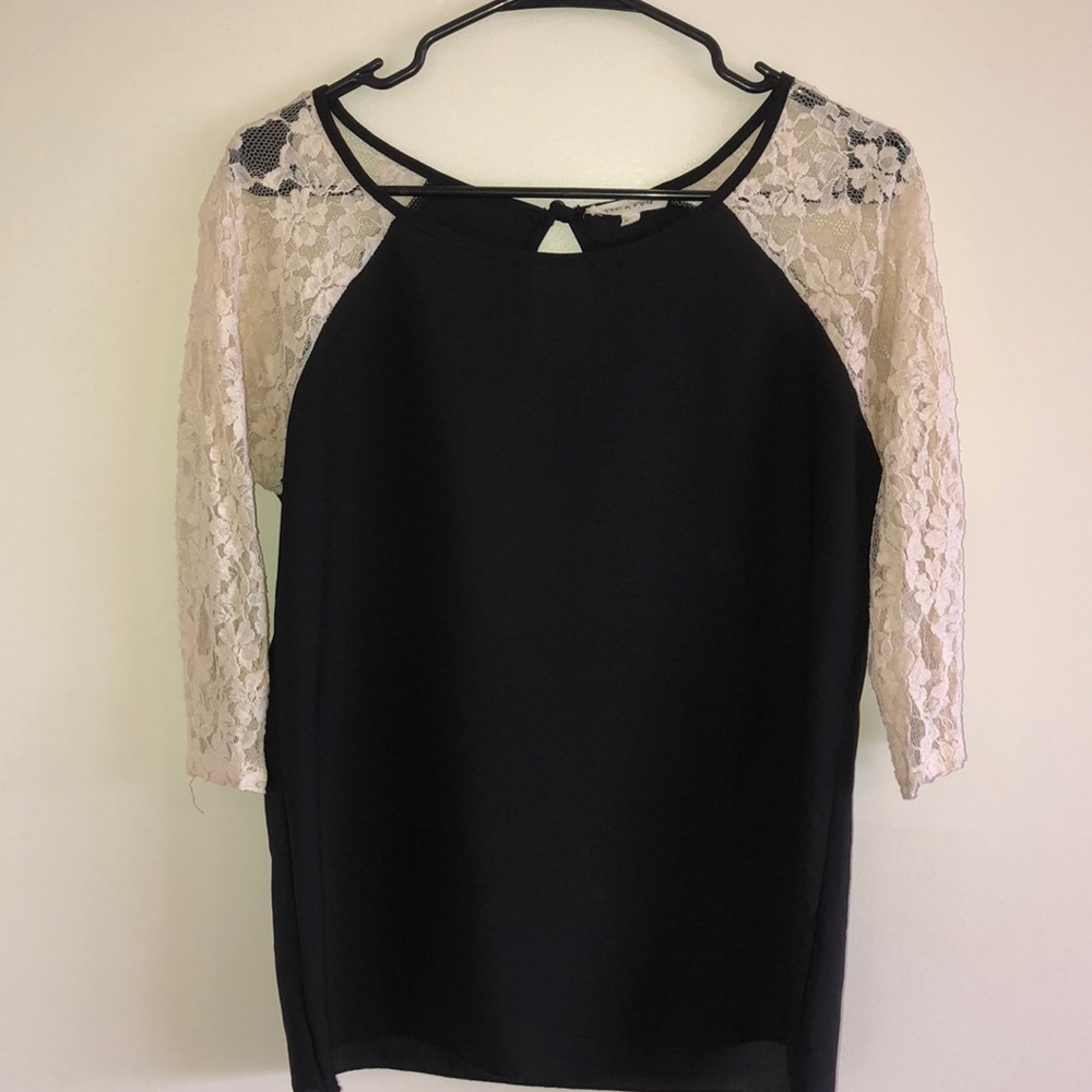 Black/Lacey Top